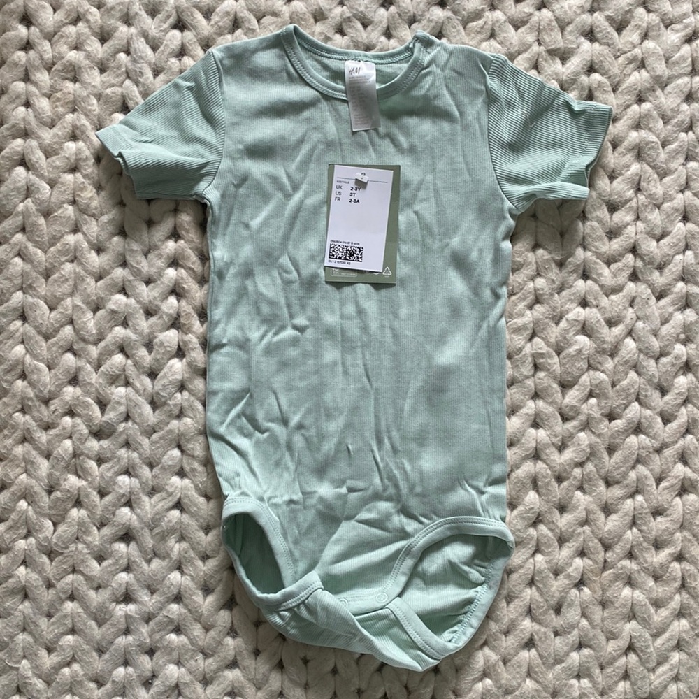 H&M Kids Sky Blue Bodysuit size 3T NWT